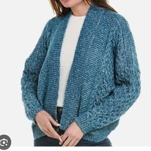 Cabi Astral Crop Cardigan #4094 Fall 2021 Celestial Blue